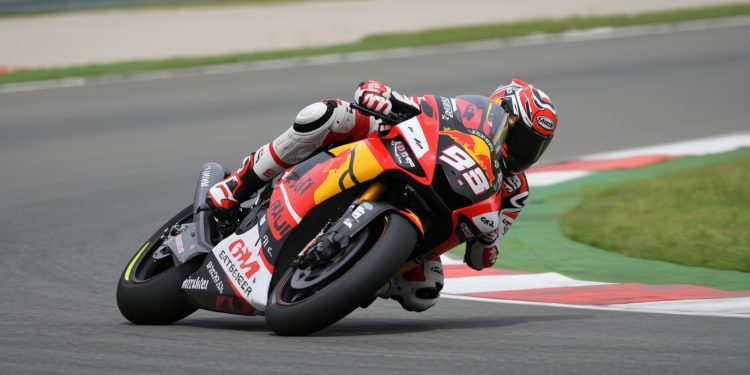 Noah Dettwiler: Aufstieg des Schweizer Moto3‑Talents 2025