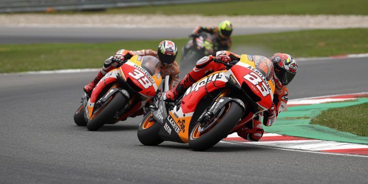 MotoGP Malaysia: Acosta glänzt, KTM macht Österreich stolz