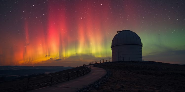 Sonnensturm in Österreich: Aktuelle Lage, Polarlicht-Chancen, Tipps
